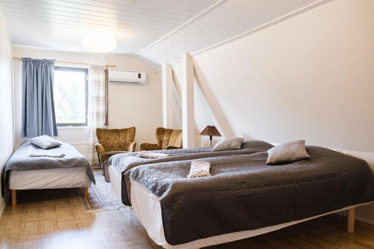 Bed & Breakfast Restaurang Sybarit Houtskar Luaran gambar